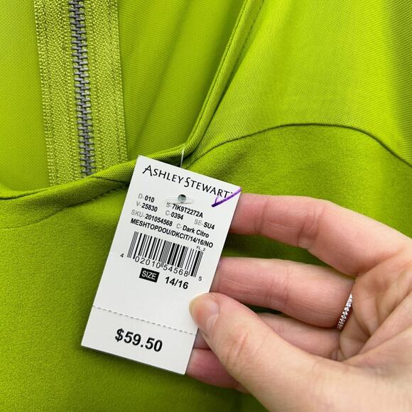 NEW Ashley Stewart Lime Green Funky Bell Sleeve Romper Shorts Plus Size 14/16 - Picture 7 of 7